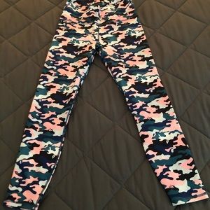 Camo Fabletics Leggings